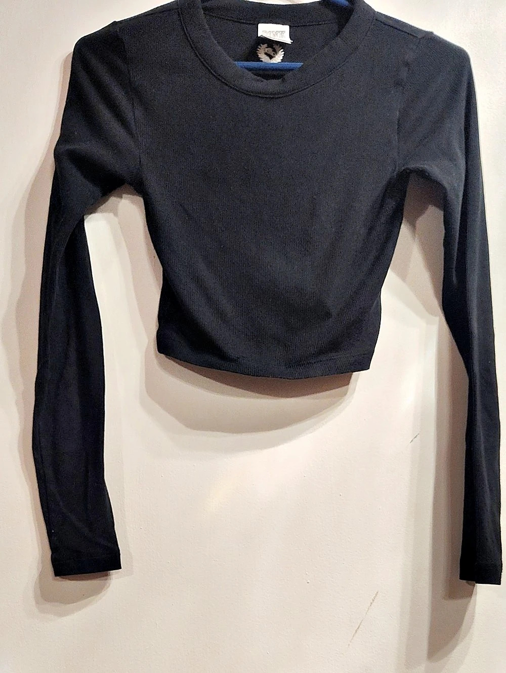 PINK Black Long Sleeve Crop Top